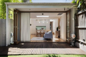 Luxe-Coastal Home at Manly Beach, Sydney